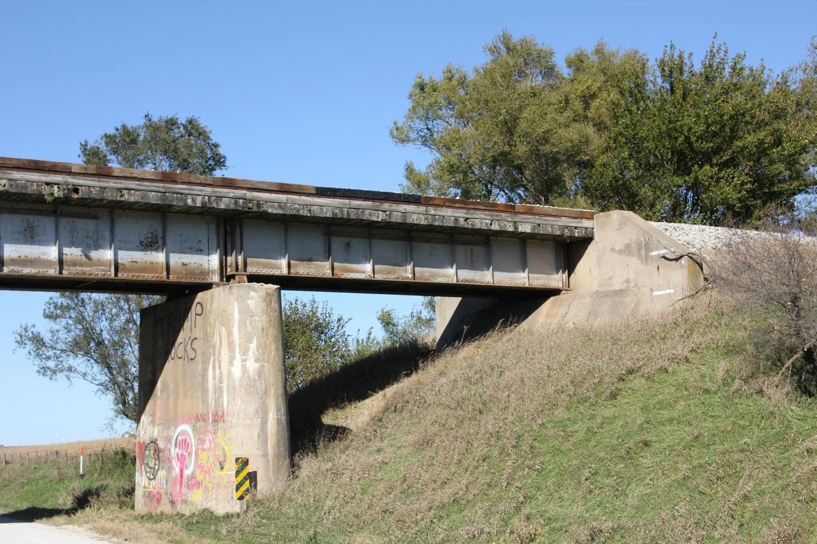 East span